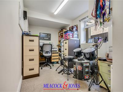 Picture 19